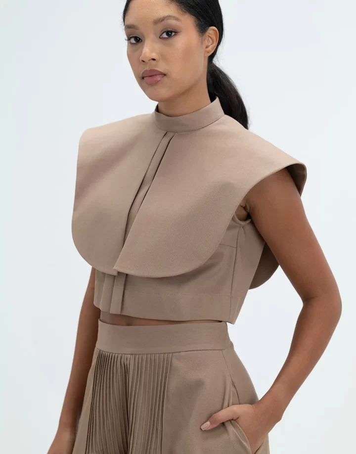 VESTAL CROPPED TOP